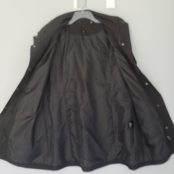 Swiss Tech Jacket - Picture 2 of 4